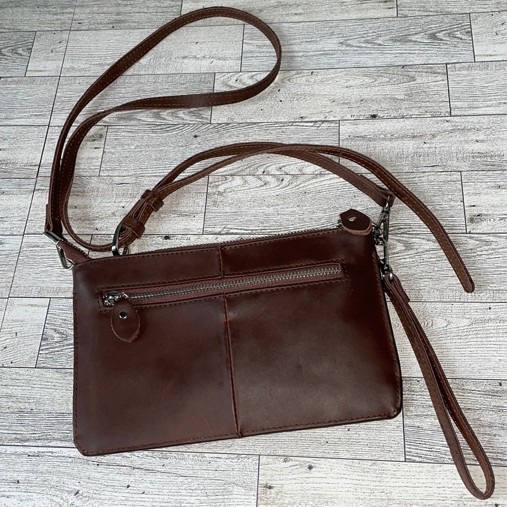 Befen Leather Crossbody/Wristlet EUC